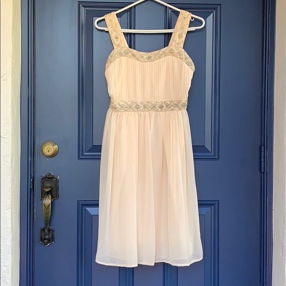 Forever 21 Dresses & Skirts - Forever 21 Creamy Champagne Pink Party Dress